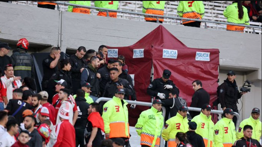Tragedy in Argentina: Fan dies after falling at River Plate stadium