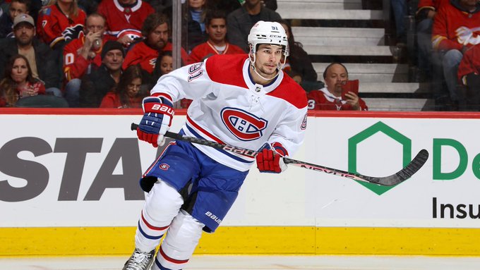 Sean Monahan signs with Montreal Canadiens