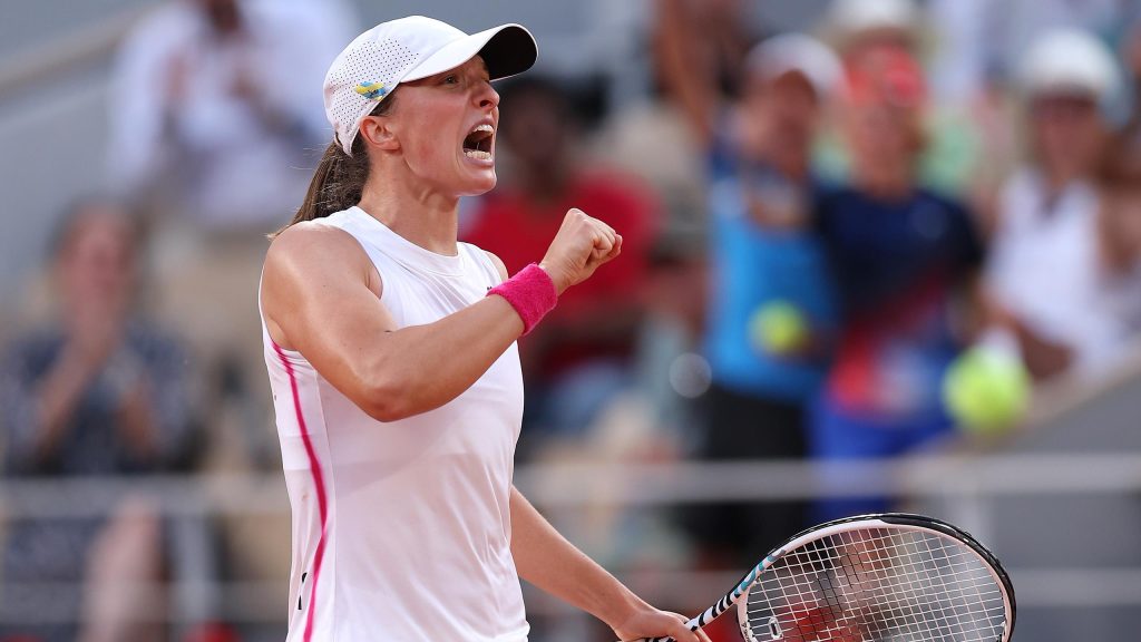 Swiatek wins Roland Garros for third time, crushing Muchova’s dreams