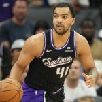 Kings keep Lyles with a 2-year $16 million contract