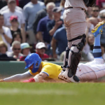 Red Sox sweep Yankees 6-2 in the series with 4-1 win on Sunday