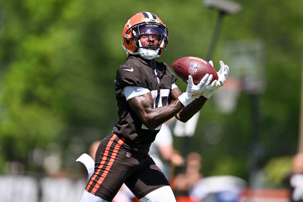Browns WR Goodwin to miss season start with blood clots