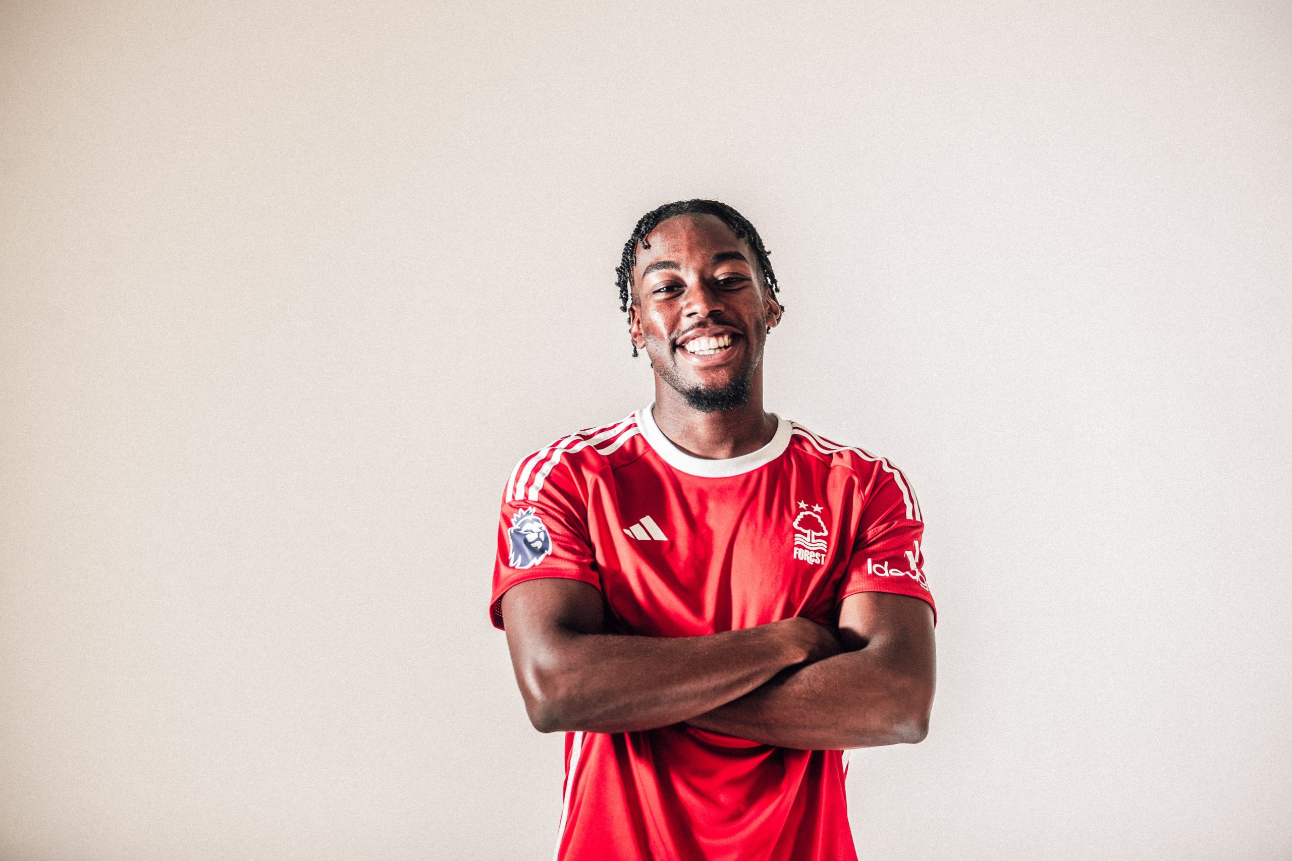 Nottingham Forest buy Elanga from Man. United