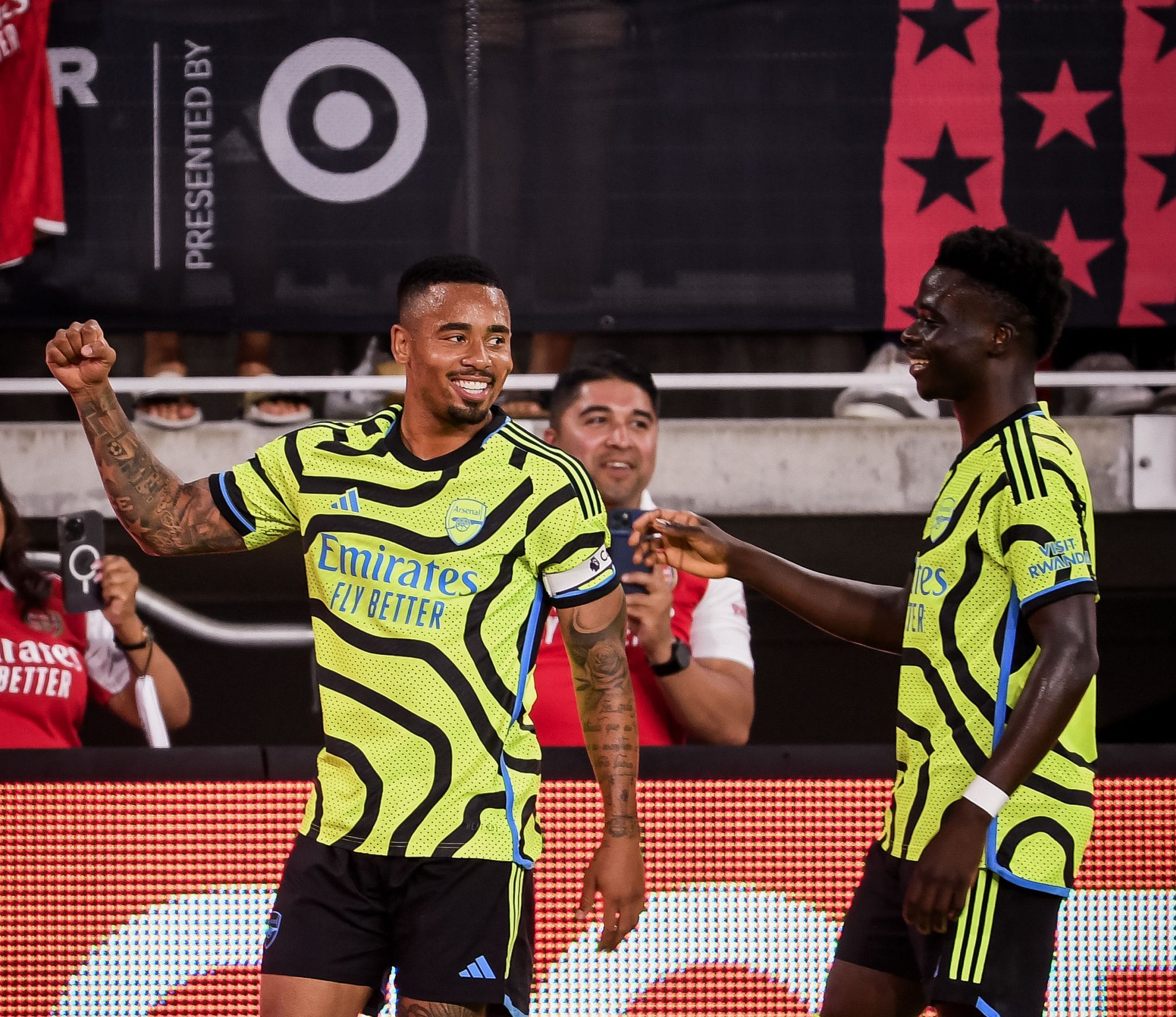 Arsenal trash MLS All-Stars 5-0 in Washington