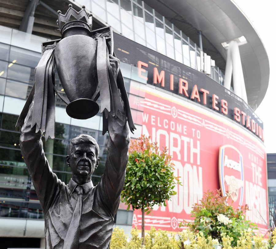 Arsenal reveal Wenger statue outside Emirates