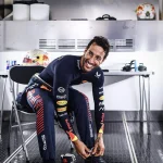 Ricciardo takes de Vries place at AlphaTauri 1