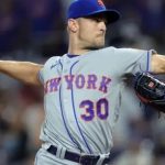 Mets offload David Robertson to Marlins for two minor leagers