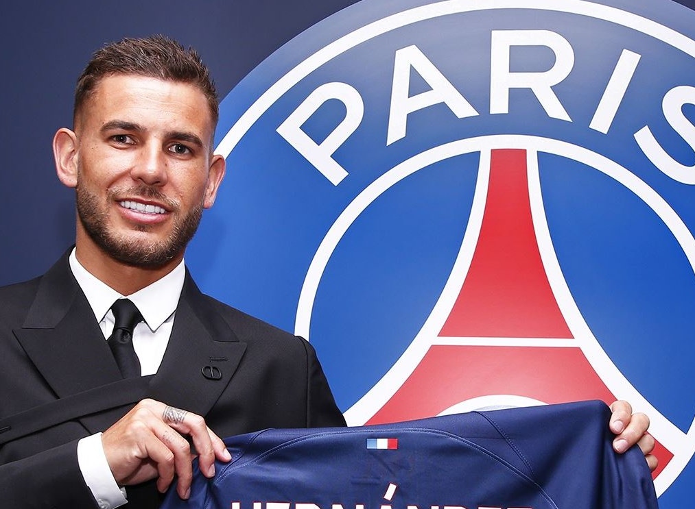 Lucas Hernandez joins PSG from Bayern Munich