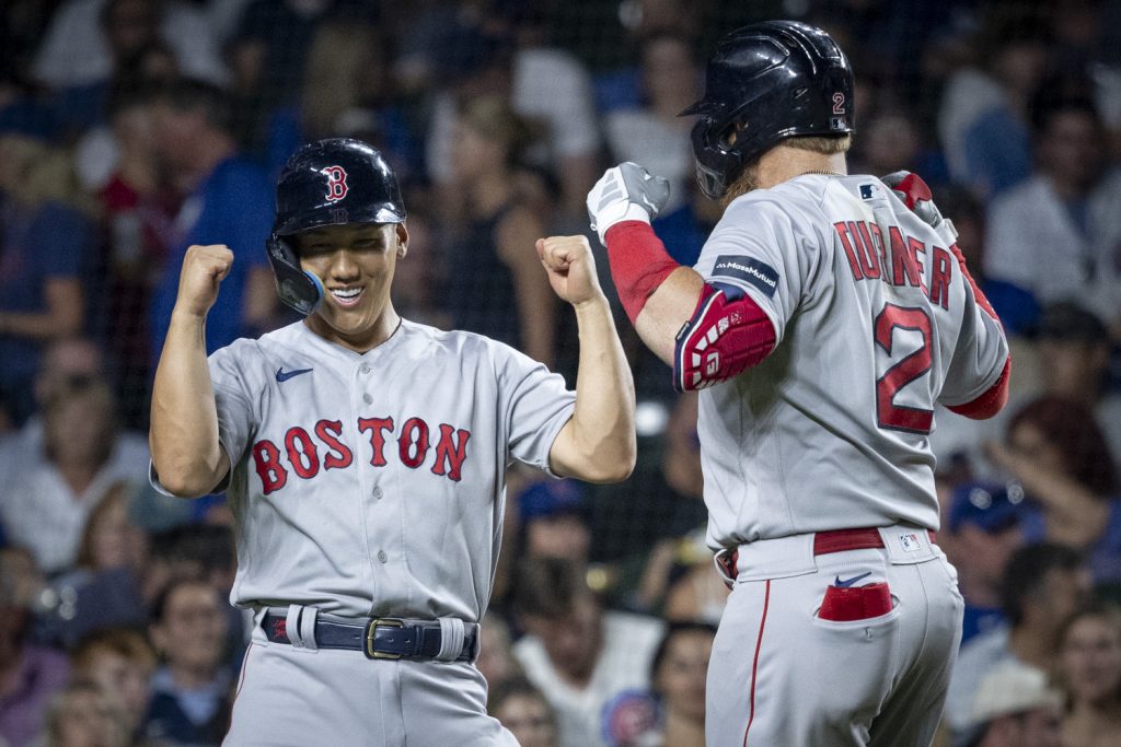 Red Sox demolish Cubs 8-3 for 6th straight win