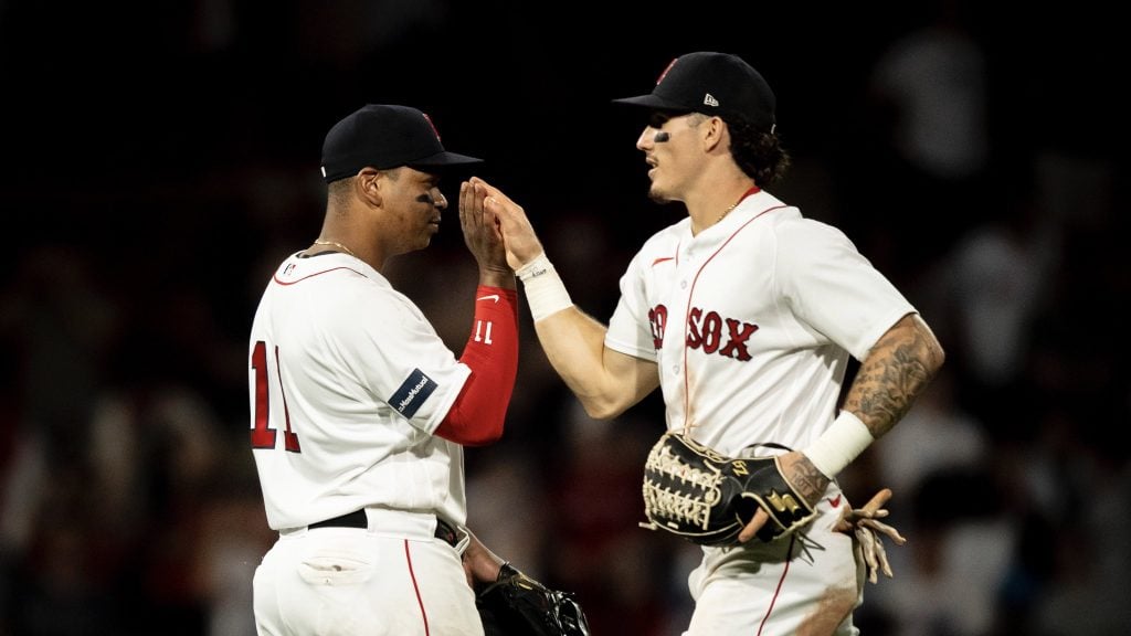 Red Sox breeze past Mets 6-1 with Devers and Duvall leading the way