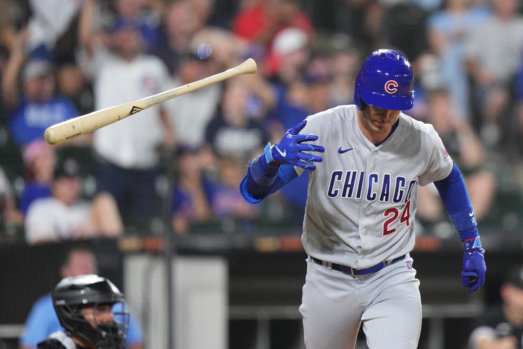 Emphatic game sees Cubs edge out White Sox 10-7
