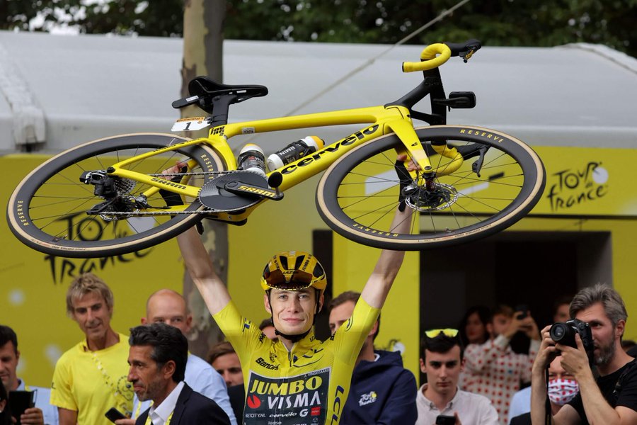 Jonas Vingegaard triumphs at the 2023 Tour de France