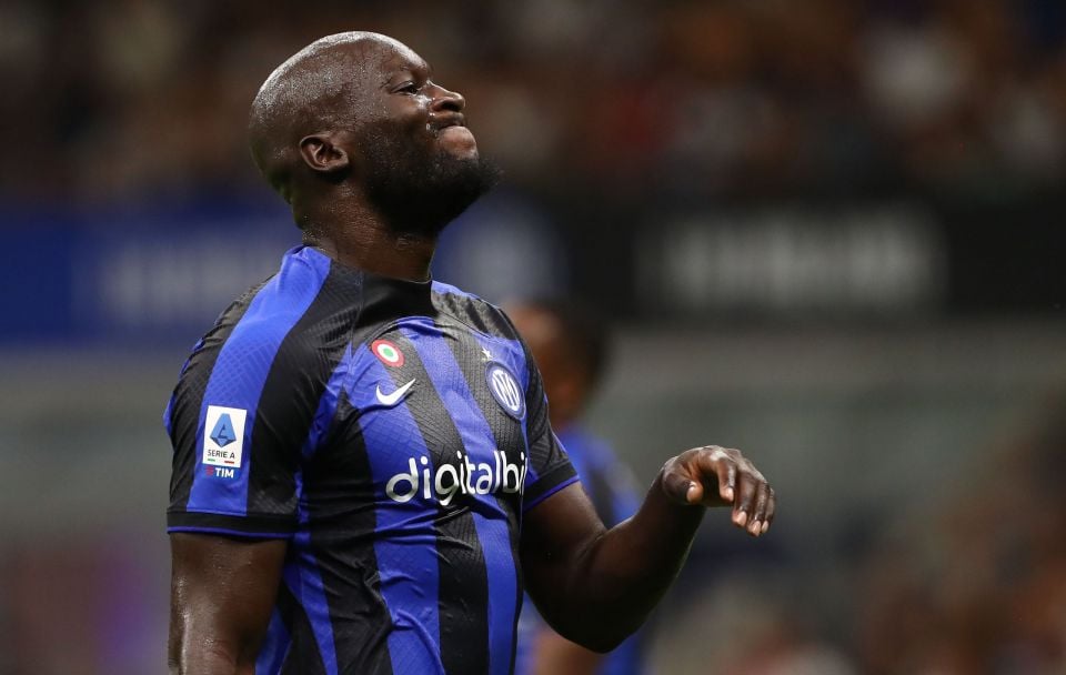 Inter offers €30 million for Lukaku, Chelsea wants more 1