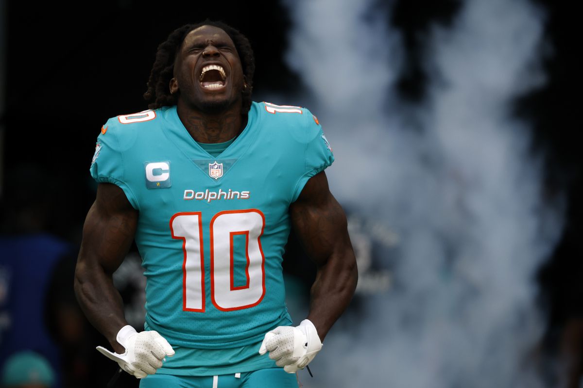 Tyreek Hill is aiming at 2,000 receiving yards in a single season