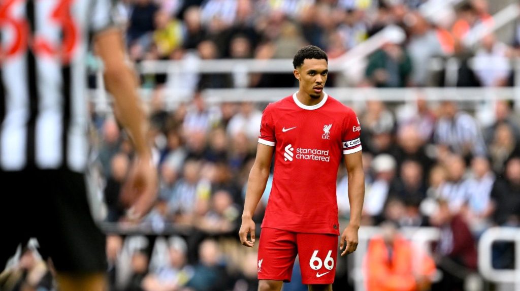 Rio Ferdinand blasts Alexander-Arnold after another poor showing