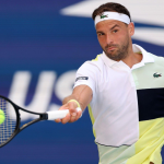 Dimitrov upsets Murray in straight sets to reach US Open third round