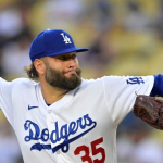 Barnes leads Dodgers to 11-th straight win, beating Brewers 1-0