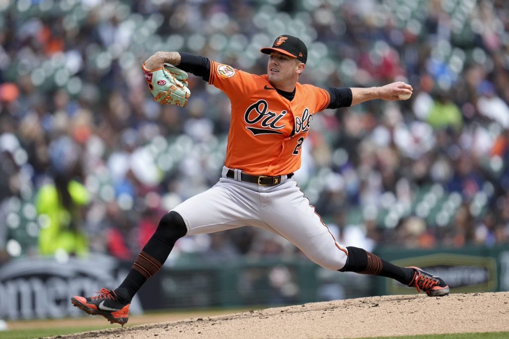 Orioles breeze past A’s 7-2