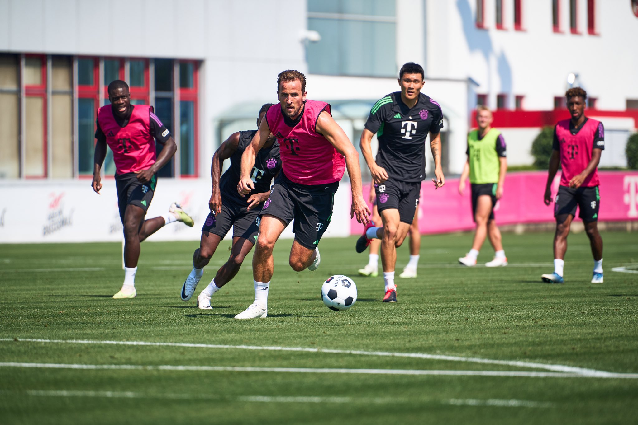 Kane will make his full debut for Bayern against Werder on Friday