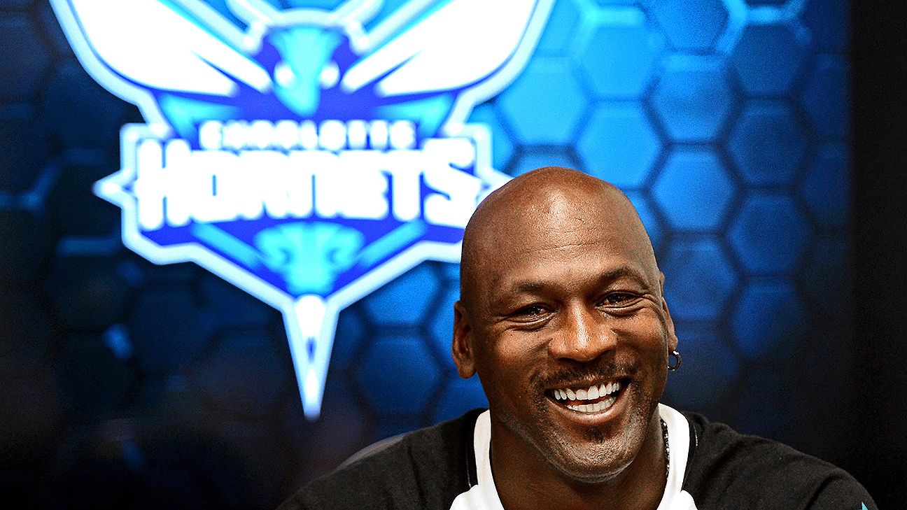 Official: Michael Jordan sells Hornets after 13 years as owner - 7sport