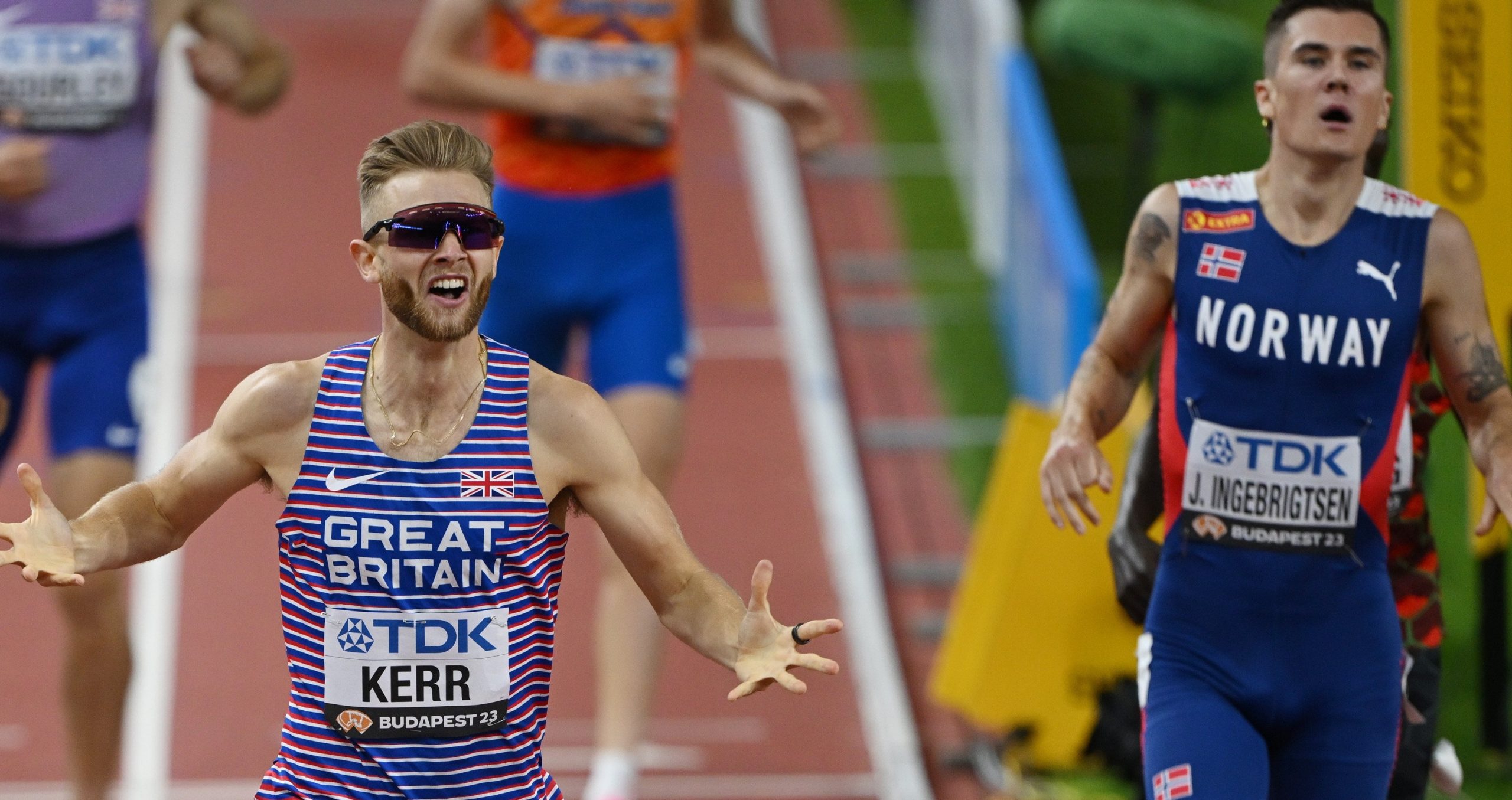 Josh Kerr takes 1500m gold in spectacular fashion
