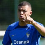 Kylian Mbappe returns to PSG’s first squad