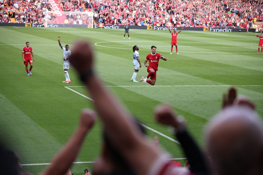 Liverpool beat Bournemouth 3-1 in home opener at Anfield