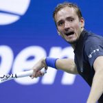 Effortless Medvedev through to 2nd round after clinical victory