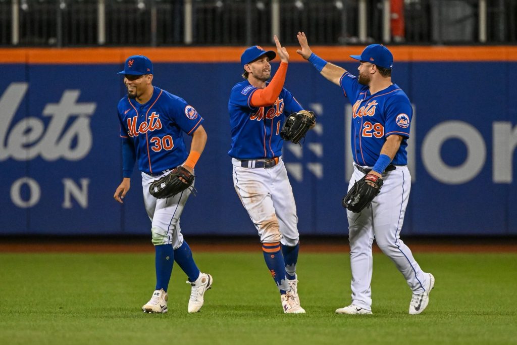 Mets end 6-game losing streak with emphatic 11-2 win over Cubs