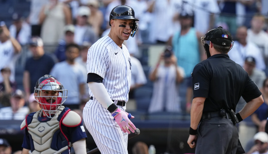 Yankees hit 28-year-low, falling 5-6 from Red Sox