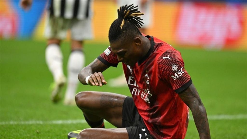 AC Milan coach upset with Rafael Leao