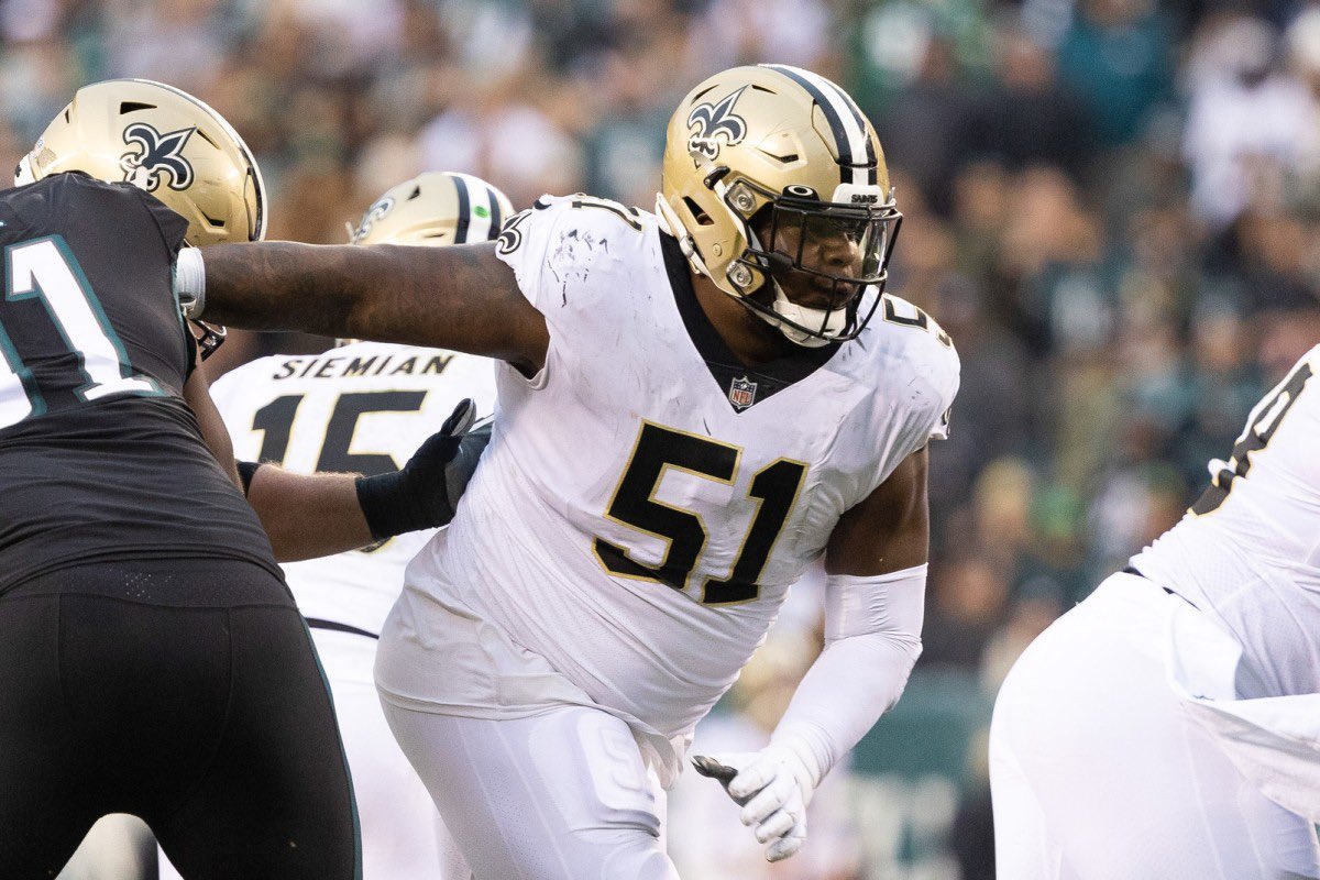 Saints ink Cesar Ruiz to 4-year contract extension