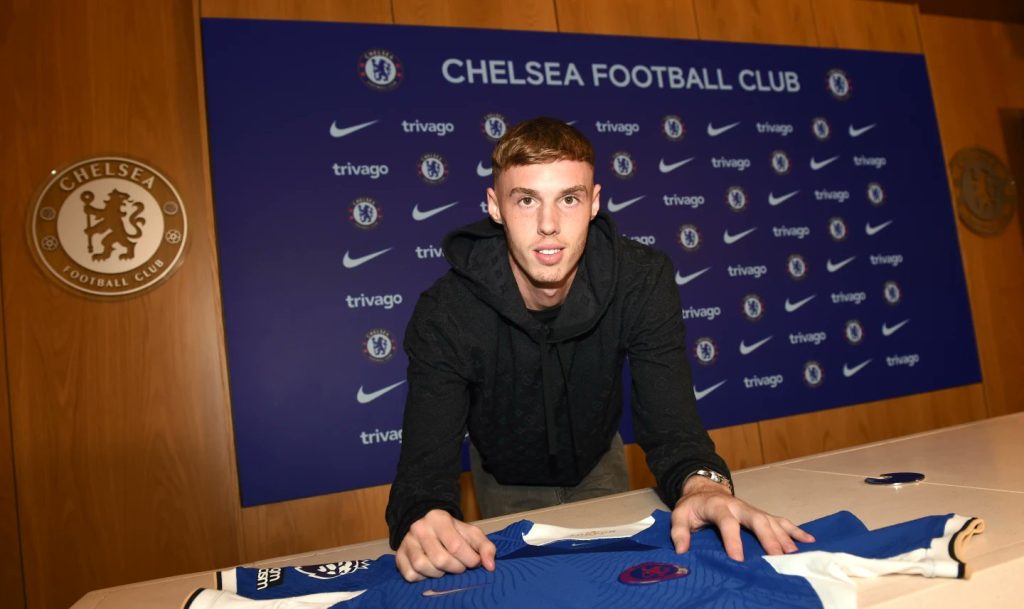 Cole Palmer joins Chelsea from Man City for £42.5m
