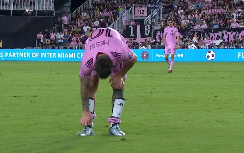 Messi brings new concerns for Inter Miami, leaving early vs Toronto