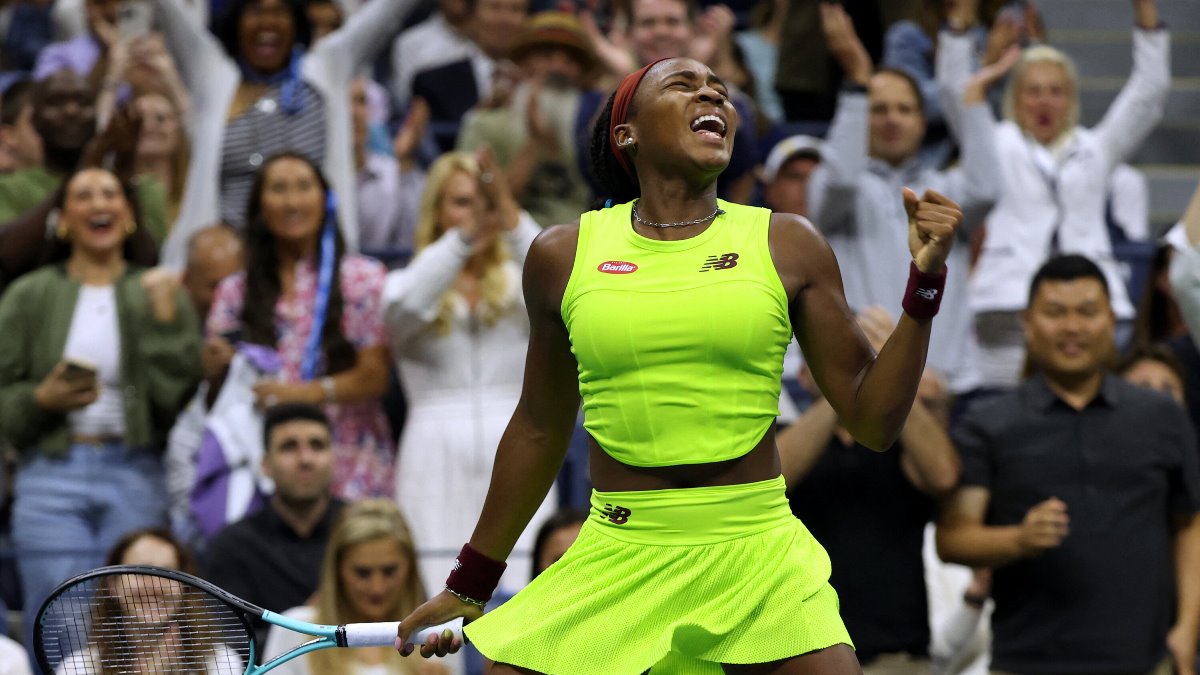 Gauff comes back to set up Wozniacki clash at US Open