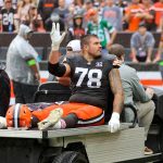 Cleveland‘s right tackle Conklin has torn ACL