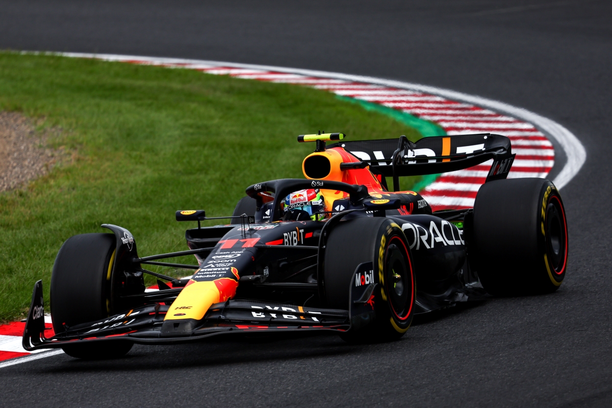 Verstappen crushes the competition in Japan qualifying