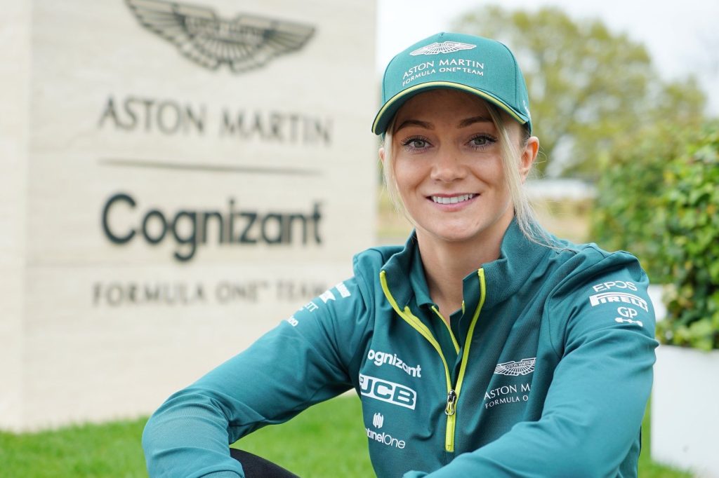 Jessica Hawkins becomes the first woman in 5 years to test F1 car 31
