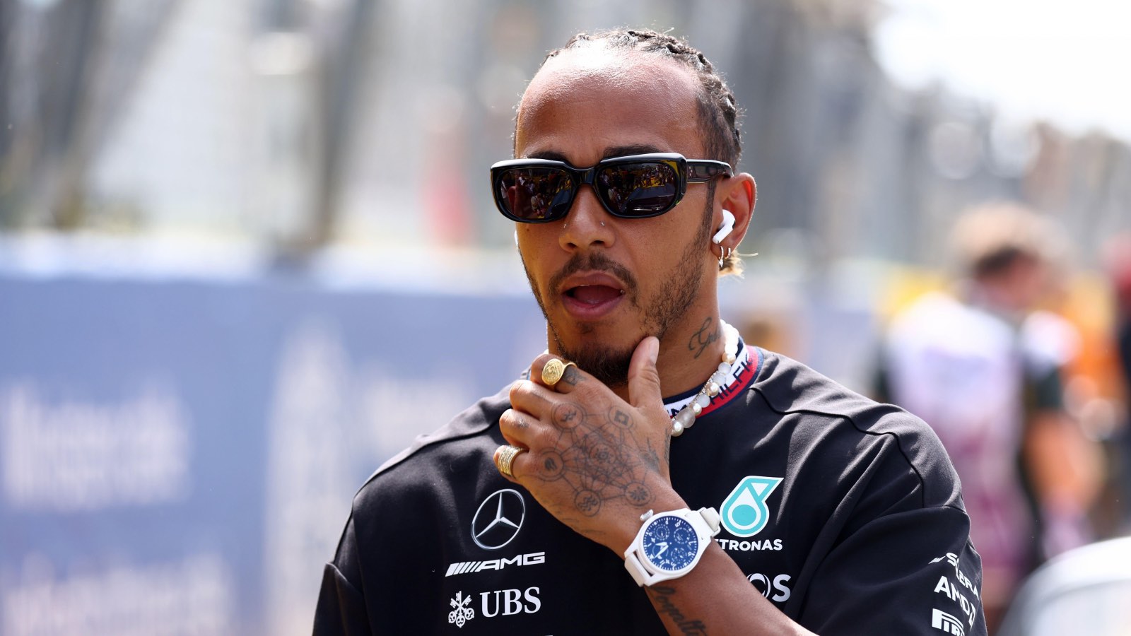 Hamilton didn't tell his parents about Ferrari deal 7sport