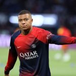 Mbappe continues to decline new PSG contract offers