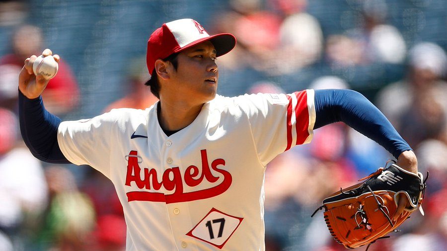 Ohtani has elbow surgery; set to strike next year, pitch in ’25