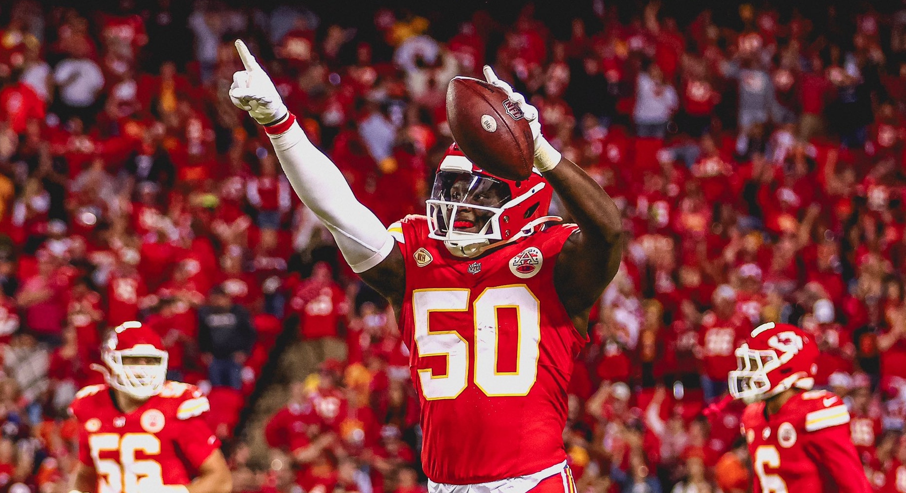 Nick Bolton undergoes surgery on fractured wrist