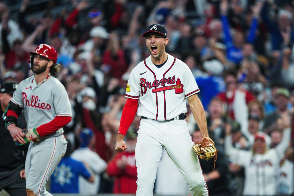 Braves come from behind to beat Phillies 5-4
