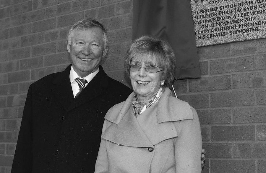 Sir Alex Ferguson’s wife dies aged 84