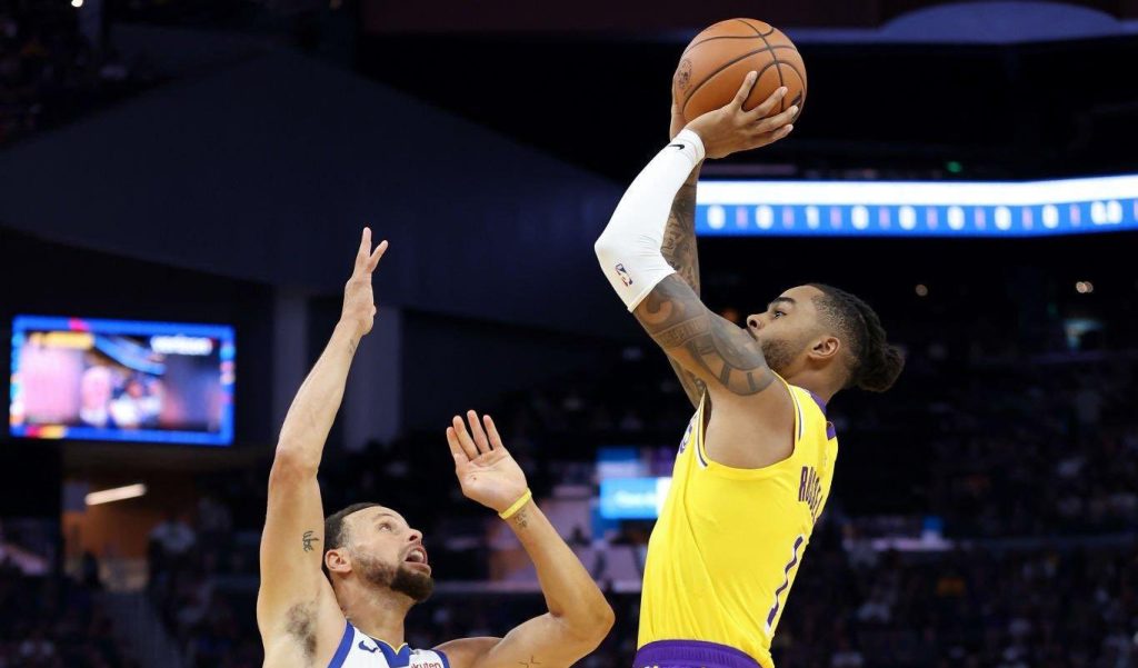 Warriors defeats Lakers 125:108 in their preseason game
