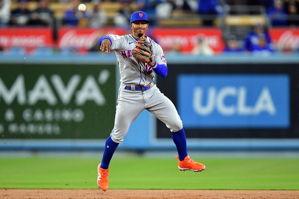 Mets’ Francisco Lindor has elbow surgery to remove bone spur