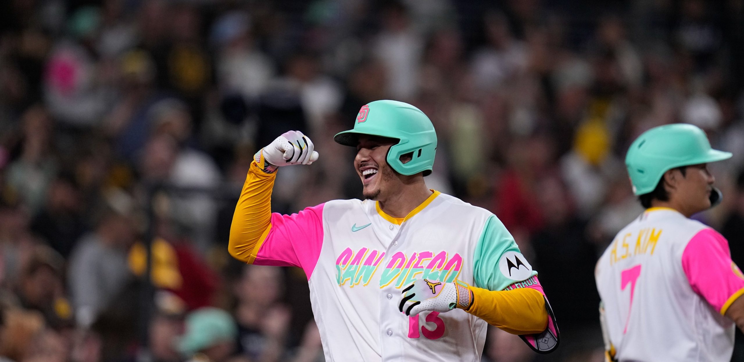 Manny Machado undergoes right elbow injury; set to miss 4-6 months