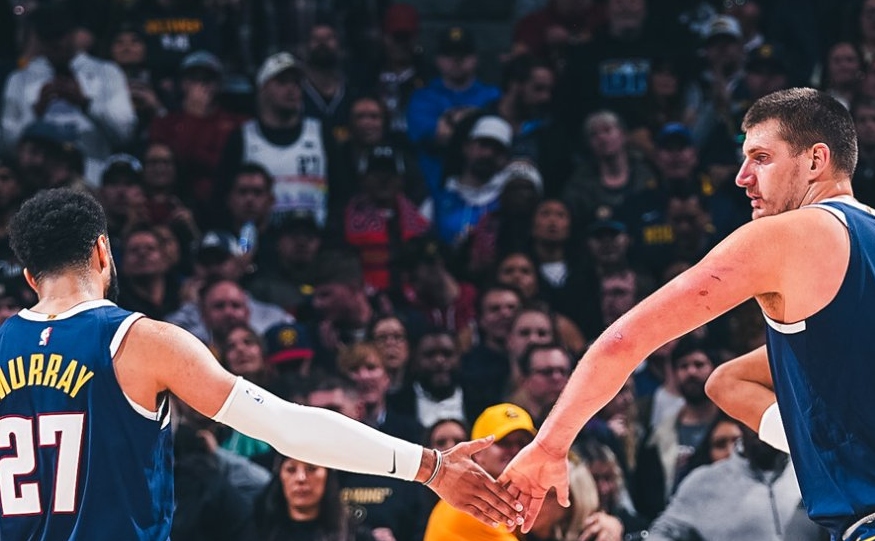 Jokic masterclass sees Nuggets overpower Jazz 110-102 16