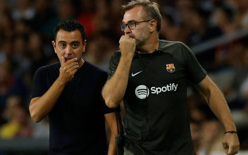 Xavi furious at his players and referee after Granada draw