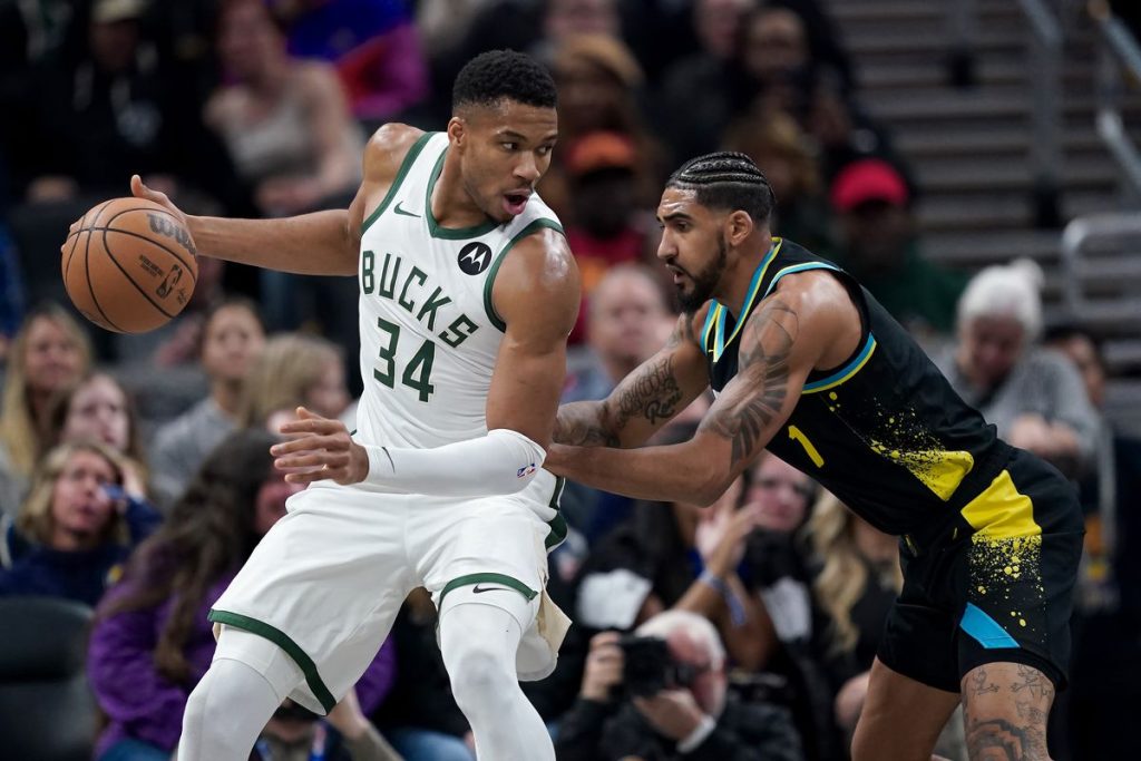 54 points by Giannis not enough for Bucks in 126-124 loss to Pacers 13